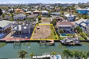 129 Curlew St, Fort Myers Beach, FL 33931 - Photo 10