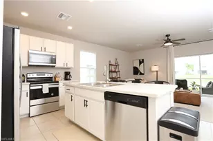 15026 Wildflower Cir, Naples, FL 34119 - Photo 6