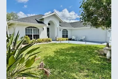 1113 NE 32nd St, Cape Coral, FL 33909 - Photo 2