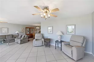 285 Naples Cove Dr, Naples, FL 34110 - Photo 10