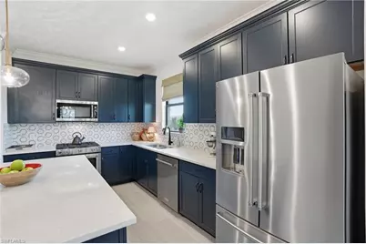 1955 Sierra Ct, Naples, FL 34120 - Photo 14