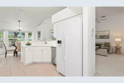 135 Estelle Dr, Naples, FL 34112 - Photo 10