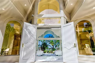 6599 Glen Arbor Way, Naples, FL 34119 - Photo 4