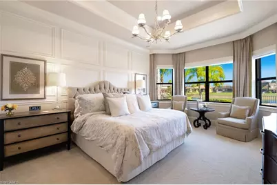 3633 Santaren Ct, Naples, FL 34119 - Photo 10