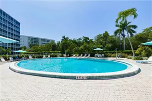 1 Bluebill Ave, Naples, FL 34108 - Photo 20