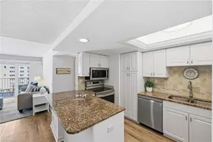 3443 Gulf Shore Blvd N, Naples, FL 34103 - Photo 4