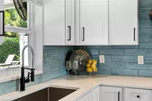 699 99th Ave N, Naples, FL 34108 - Photo 14