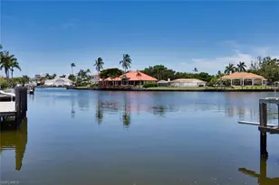 2201 Beacon Ln, Naples, FL 34103 - Photo 36