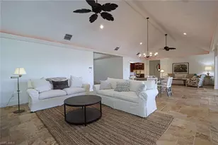 2201 Beacon Ln, Naples, FL 34103 - Photo 4