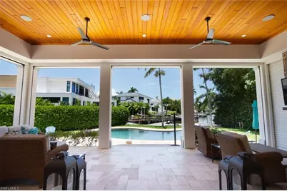 2201 Beacon Ln, Naples, FL 34103 - Photo 30