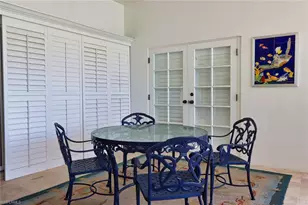 2201 Beacon Ln, Naples, FL 34103 - Photo 28