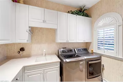 2350 Cheshire Ln, Naples, FL 34109 - Photo 44