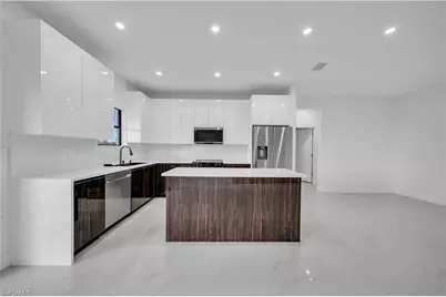 704 Holmes Ave, Lehigh Acres, FL 33974 - Photo 4