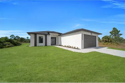 704 Holmes Ave, Lehigh Acres, FL 33974 - Photo 20