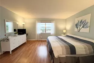 4372 27th Ct SW, Naples, FL 34116 - Photo 8