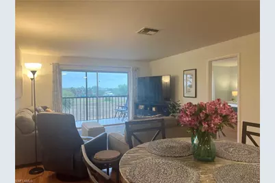 4372 27th Ct SW #403, Naples, FL 34116 - Photo 4