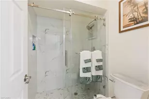 500 Veranda Way, Naples, FL 34104 - Photo 14