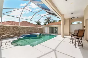 1435 Vintage Ln, Naples, FL 34104 - Photo 12