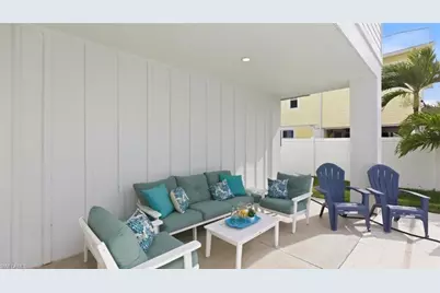 129 Pearl St, Fort Myers Beach, FL 33931 - Photo 44