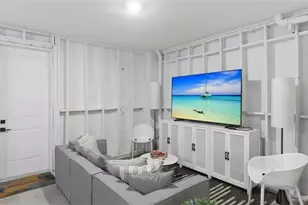 129 Pearl St, Fort Myers Beach, FL 33931 - Photo 40