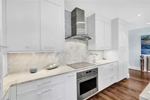 1035 3rd Ave S, Naples, FL 34102 - Photo 6