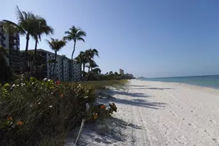 10475 Gulf Shore Dr, Naples, FL 34108 - Photo 44