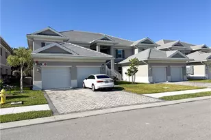 250 Indies Dr, Naples, FL 34114 - Photo 2