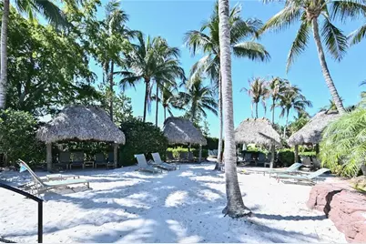 7755 Cottesmore Dr, Naples, FL 34113 - Photo 44