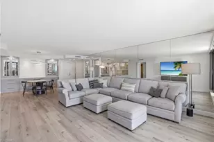 4001 Gulf Shore Blvd N, Naples, FL 34103 - Photo 8