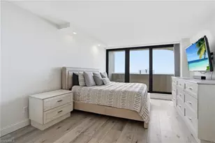 4001 Gulf Shore Blvd N, Naples, FL 34103 - Photo 18