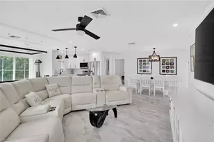 19 Crooked Ln, Naples, FL 34112 - Photo 4