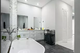 427 NW 7th Ave, Cape Coral, FL 33993 - Photo 32