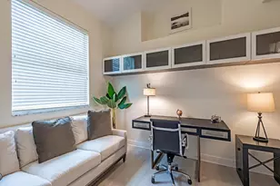 8098 Tauren Ct, Naples, FL 34119 - Photo 12