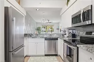 8076 Queen Palm Ln, Fort Myers, FL 33966 - Photo 4