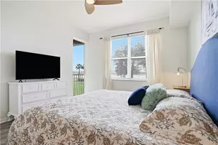 8076 Queen Palm Ln, Fort Myers, FL 33966 - Photo 20