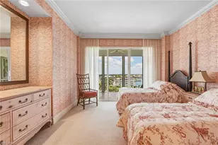 4201 Gulf Shore Blvd N, Naples, FL 34103 - Photo 30