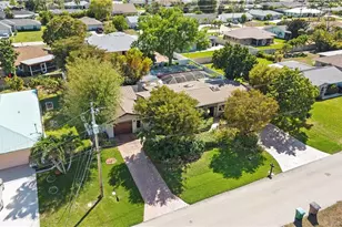 1432 SE 30th St, Cape Coral, FL 33904 - Photo 2