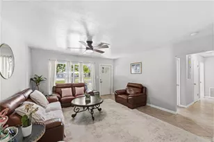 137 Vermont Ave, Fort Myers, FL 33905 - Photo 6