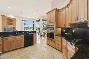 5101 Cerromar Dr, Naples, FL 34112 - Photo 10