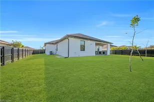 1416 NE 13th Ave, Cape Coral, FL 33909 - Photo 28