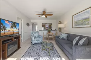 801 River Point Dr, Naples, FL 34102 - Photo 12