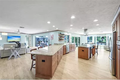 248 Polynesia Ct, Marco Island, FL 34145 - Photo 14