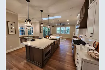 24720 Bay Bean Ct, Bonita Springs, FL 34134 - Photo 4