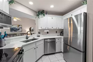 153 Bristol Ln, Naples, FL 34112 - Photo 8