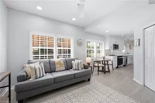 13205 Sherburne Cir, Bonita Springs, FL 34135 - Photo 12