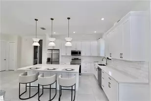 2017 47th Ave NE, Naples, FL 34120 - Photo 6