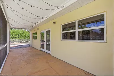 1377 11th Ct N, Naples, FL 34102 - Photo 20