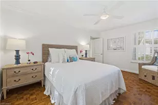 2700 Lantern Ln, Naples, FL 34102 - Photo 8