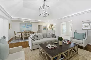 2700 Lantern Ln, Naples, FL 34102 - Photo 16