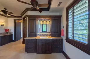 200 S Golf Dr, Naples, FL 34102 - Photo 22